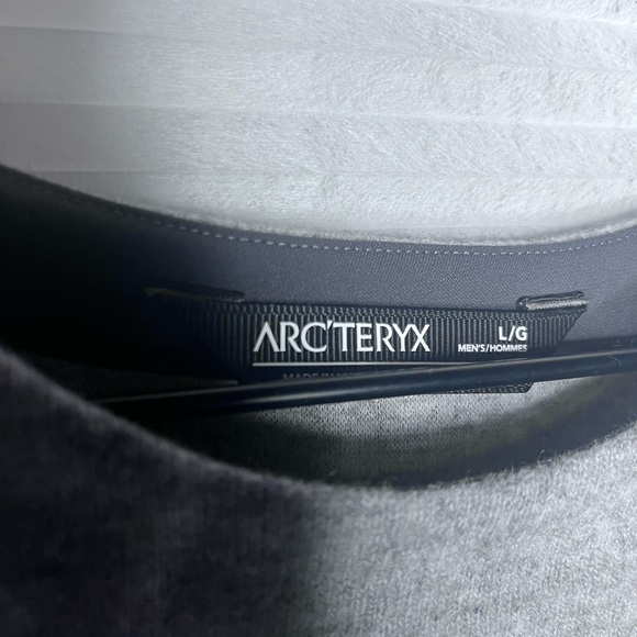 Arc'tery Donavan Crew Neck Sweater
Gray Mens Large Wool Blend Gorpcore - Picture 10 of 16